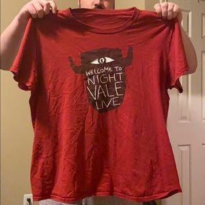 Men’s night vale tee